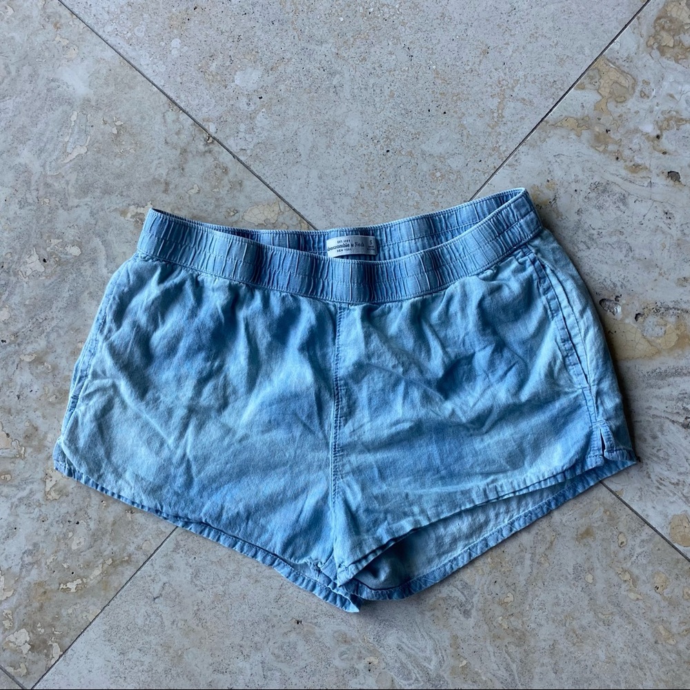 🌸 SALE 5 for $25 🌸